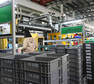 数据透视：2024年我国塑料制品产值月度计算累计产值达77076万吨